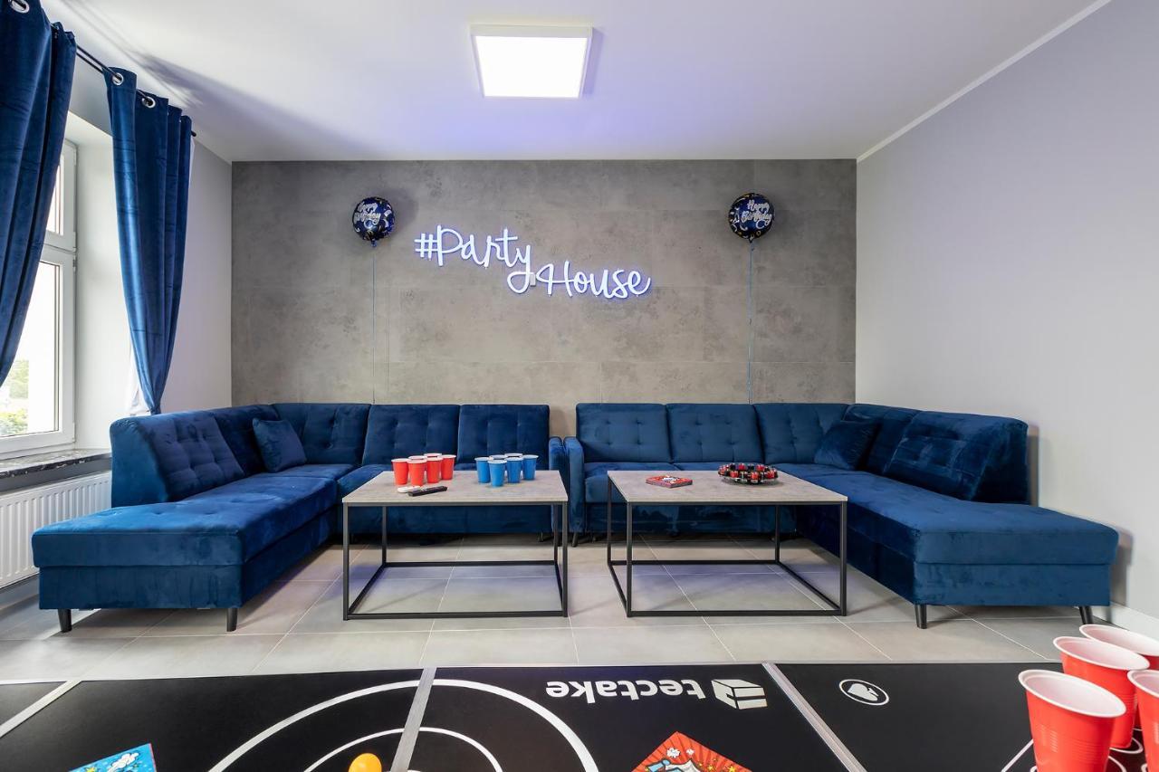 #Partyhouse Poznan Wilda Apartment Exterior photo